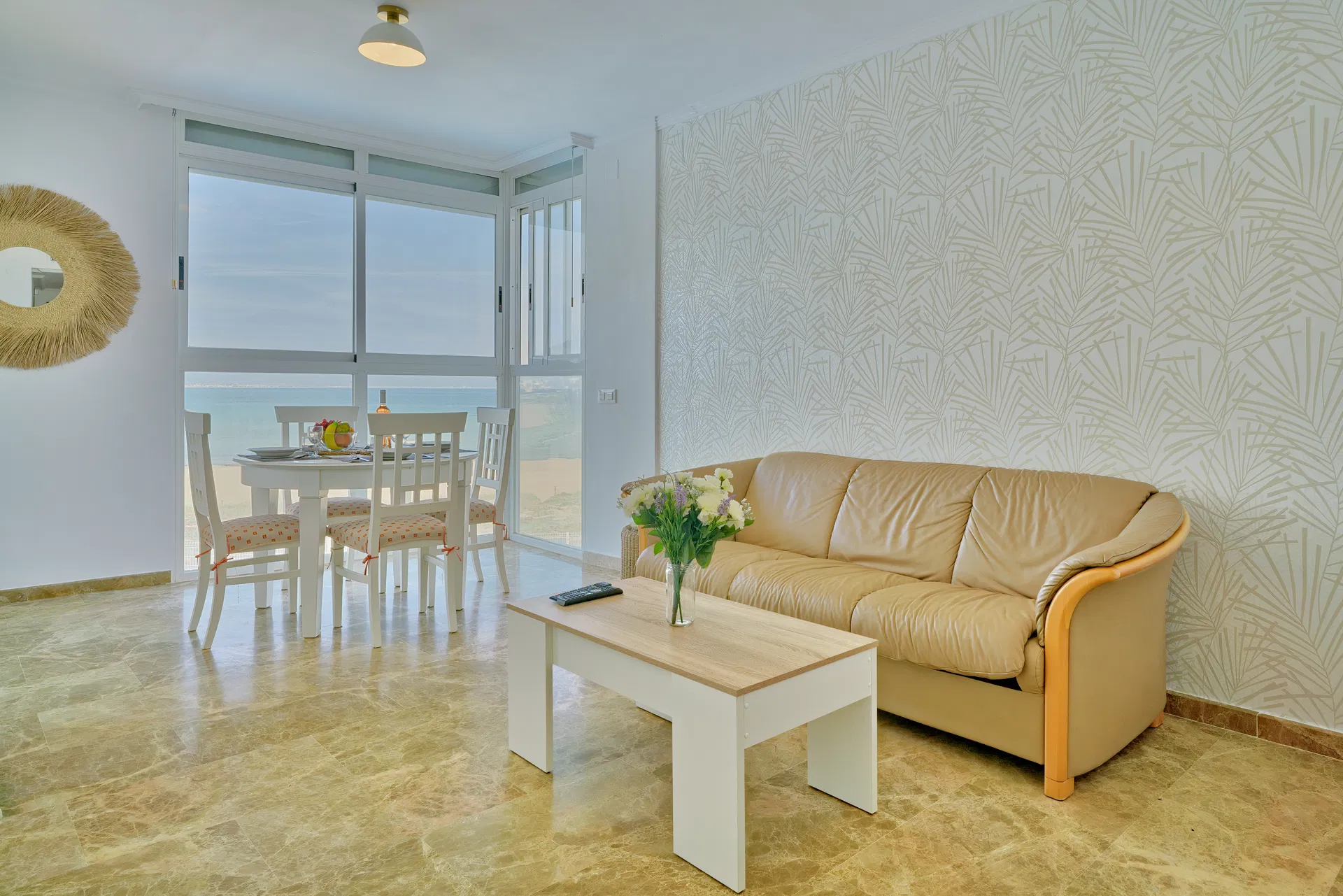 65f2259363845 apt mollinels grande 37
